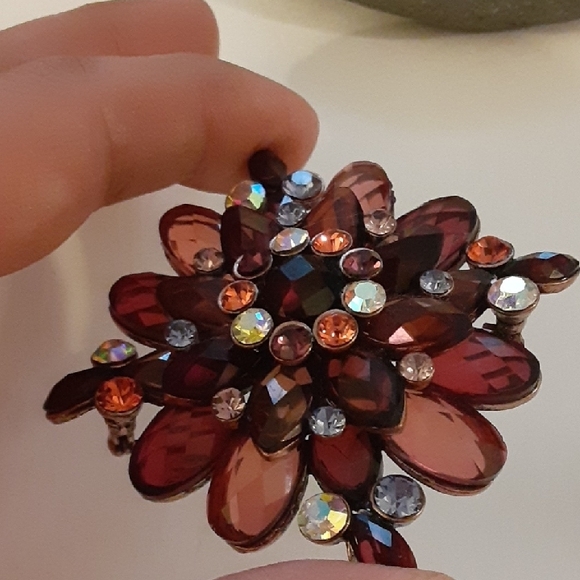 Elegant Large Amber Rhinestone Brooch Pin - Picture 3 of 9